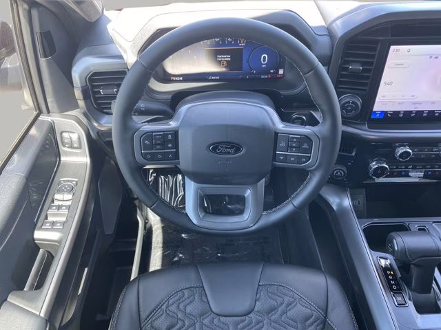2026 Agate Black Metallic Ford F-150 LARIAT 4X4 Truck
