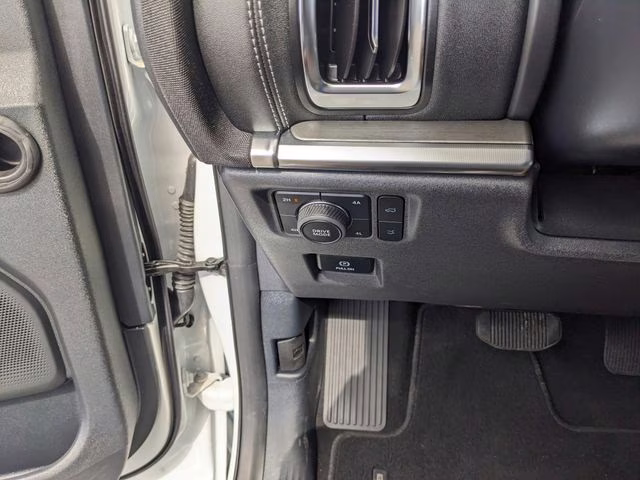 2025 Oxford White Ford Expedition Max Platinum 4X4 SUV