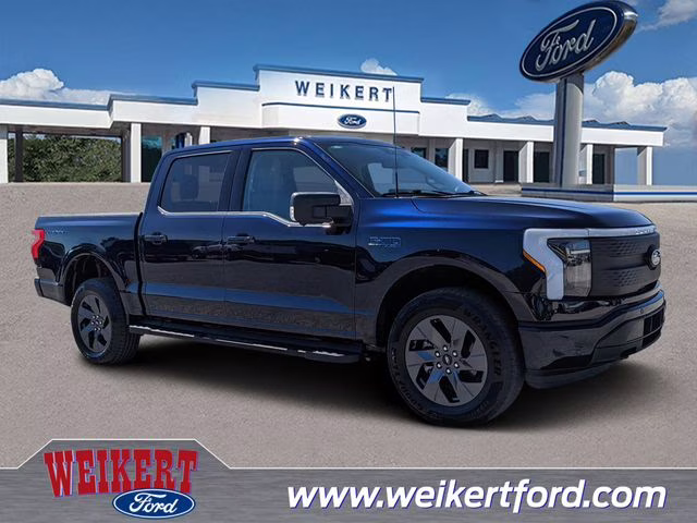 2025 Blue Metallic Ford F-150 Lightning Flash AWD Truck