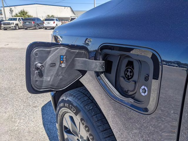 2025 Blue Metallic Ford F-150 Lightning Flash AWD Truck