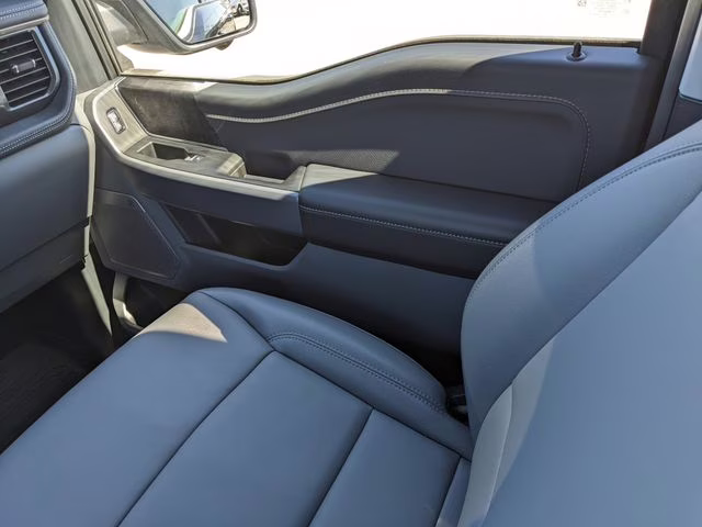 2025 Blue Metallic Ford F-150 Lightning Flash AWD Truck