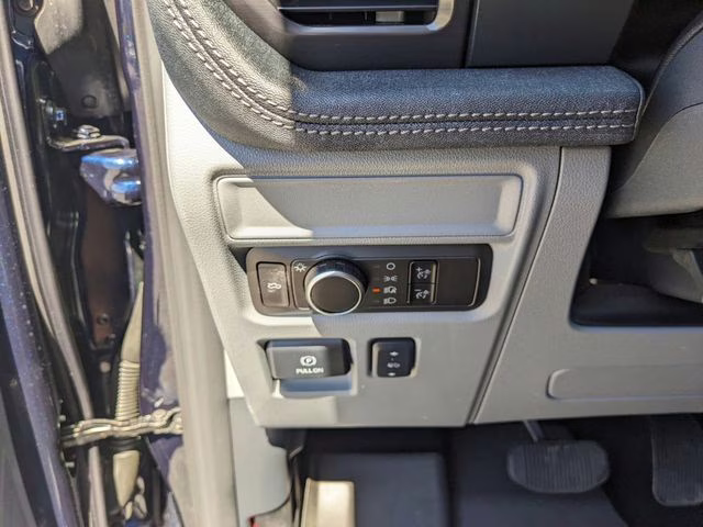 2025 Blue Metallic Ford F-150 Lightning Flash AWD Truck