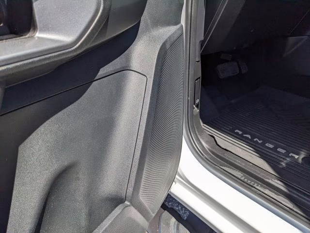 2024 Oxford White Ford Ranger Lariat 4X4 Truck