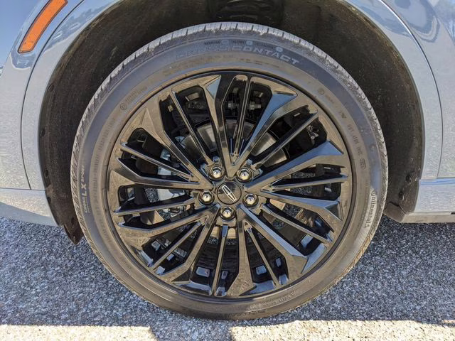 2025 Blue Metallic Lincoln Corsair Reserve AWD SUV