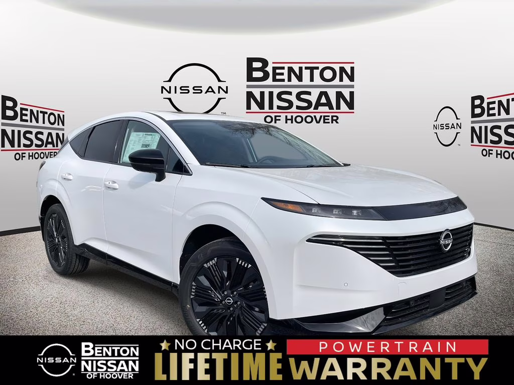 2026 Everest White Pearl Tricoat Nissan Murano Platinum AWD SUV