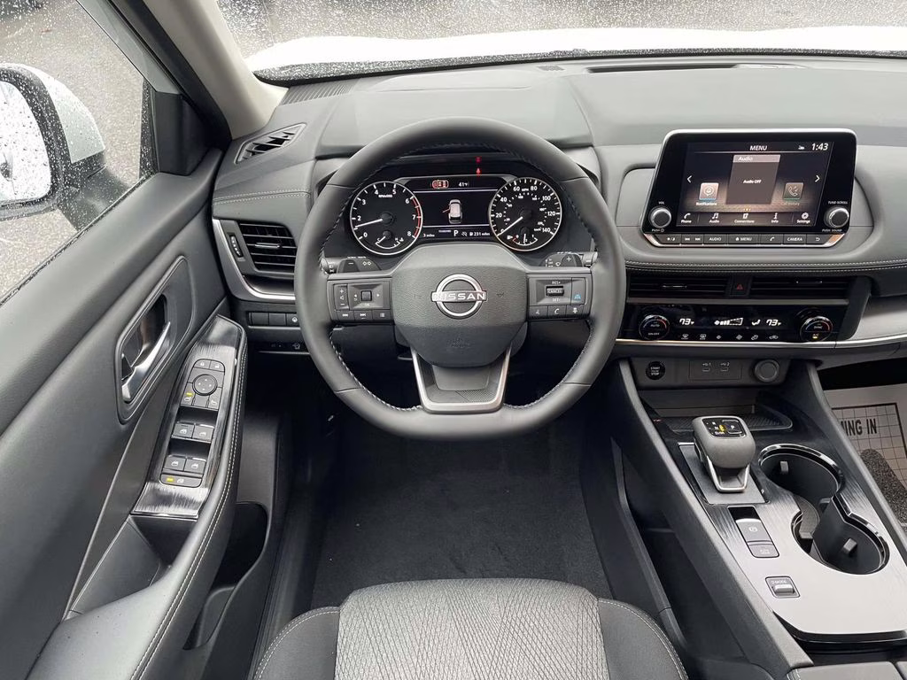 2026 Everest White Pearl Tricoat Nissan Rogue SV FWD SUV