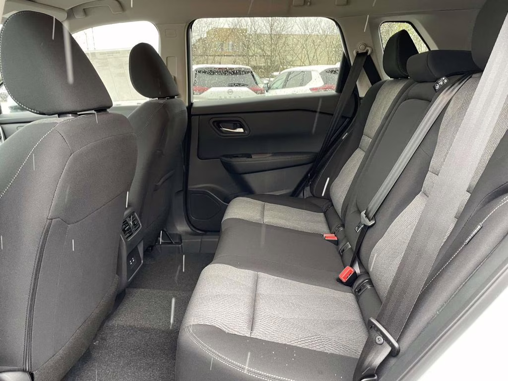 2026 Everest White Pearl Tricoat Nissan Rogue SV FWD SUV