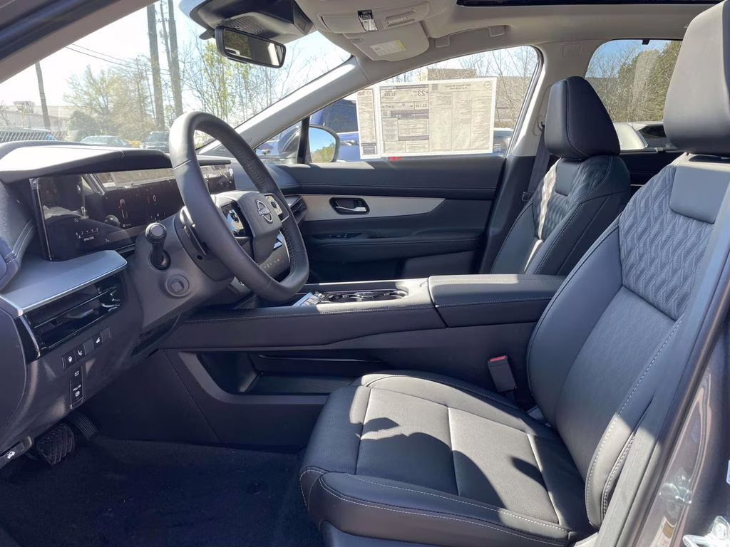 2026 Gun Metallic Nissan Murano Platinum AWD SUV