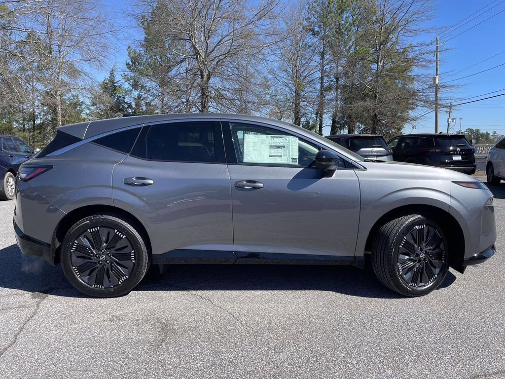 2026 Gun Metallic Nissan Murano Platinum AWD SUV