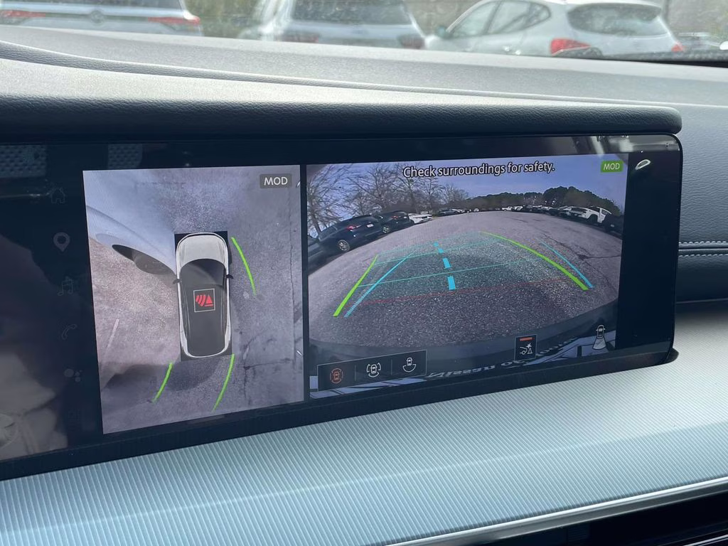 2026 Everest White Pearl Tricoat Nissan Murano Platinum AWD SUV