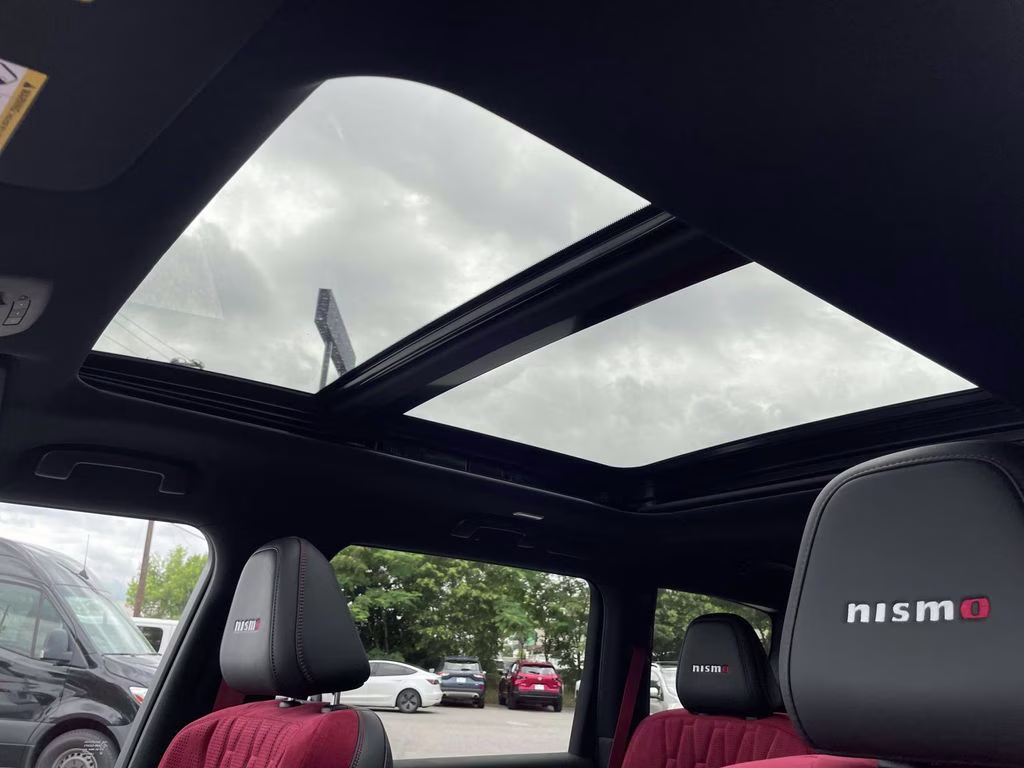 2026 Everest White Pearl/Black Nissan Armada NISMO 4X4 SUV