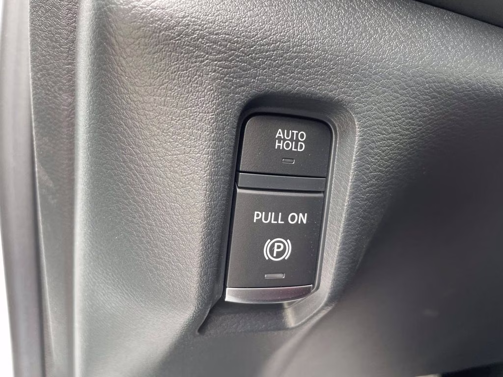 2026 Everest White Pearl/Black Nissan Armada NISMO 4X4 SUV
