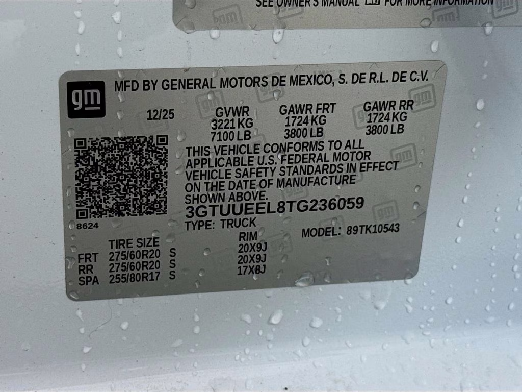 2026 Summit White GMC Sierra 1500 AT4 4X4 Truck