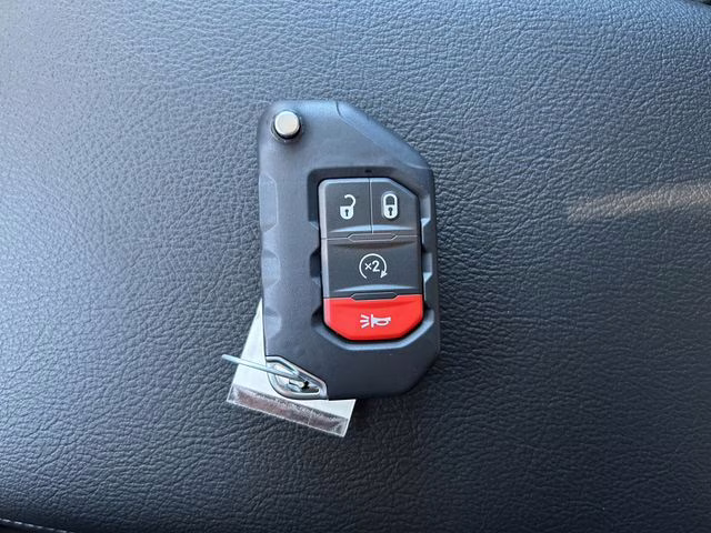 2026 Bright White Clearcoat Jeep Wrangler Rubicon 4X4 SUV