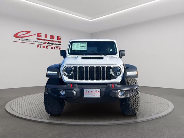 2026 Bright White Clearcoat Jeep Wrangler Rubicon 4X4 SUV