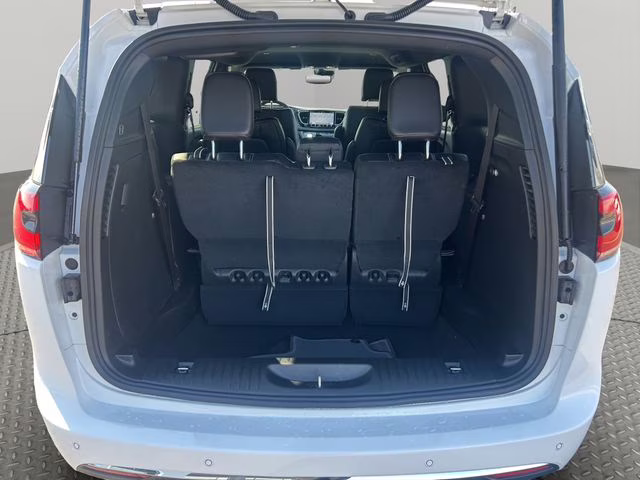 2026 Bright White Clearcoat Chrysler Pacifica Select AWD Van