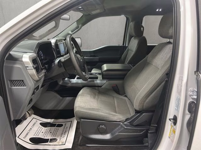 2023 Oxford White Ford F-150 XLT 4X4 Truck