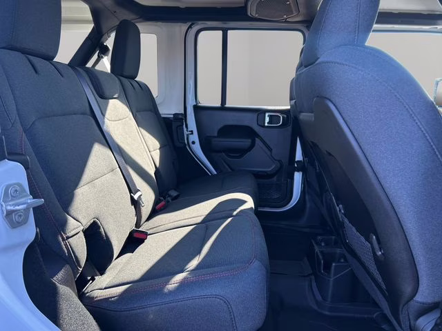 2026 Bright White Clearcoat Jeep Wrangler Rubicon 4X4 SUV