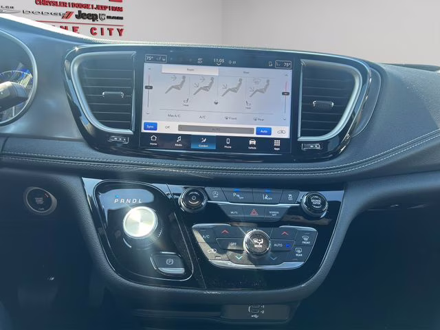 2026 Bright White Clearcoat Chrysler Pacifica Select AWD Van