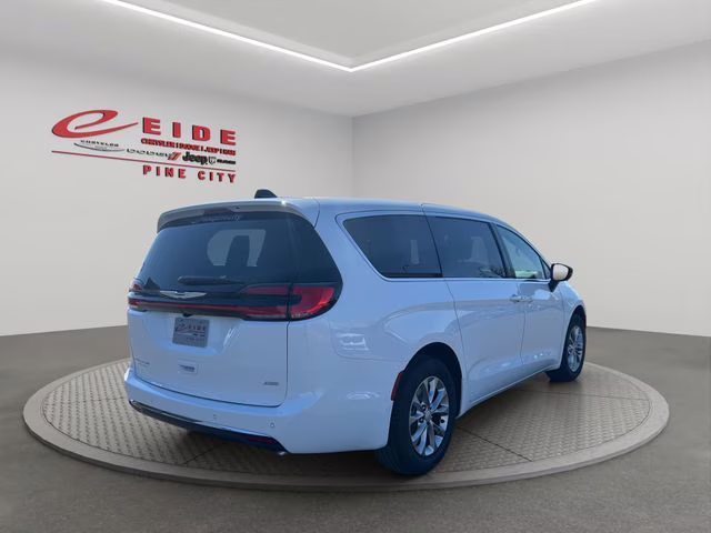 2026 Bright White Clearcoat Chrysler Pacifica Select AWD Van