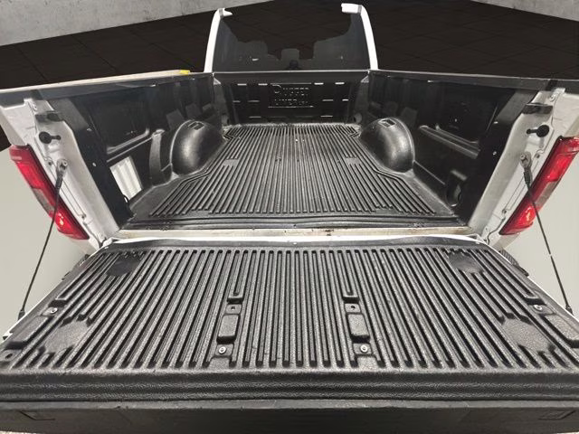 2023 Oxford White Ford F-150 XLT 4X4 Truck