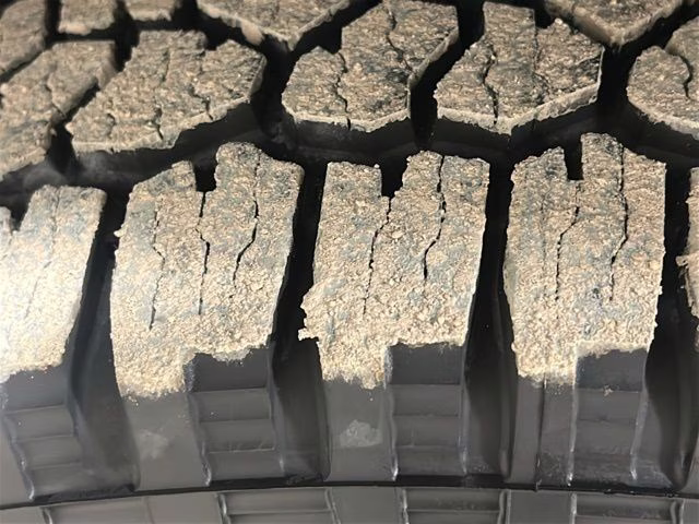 2023 Oxford White Ford F-150 XLT 4X4 Truck