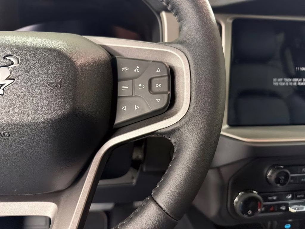 2025 OXFORD WHITE Ford Bronco Outer Banks 4X4 SUV