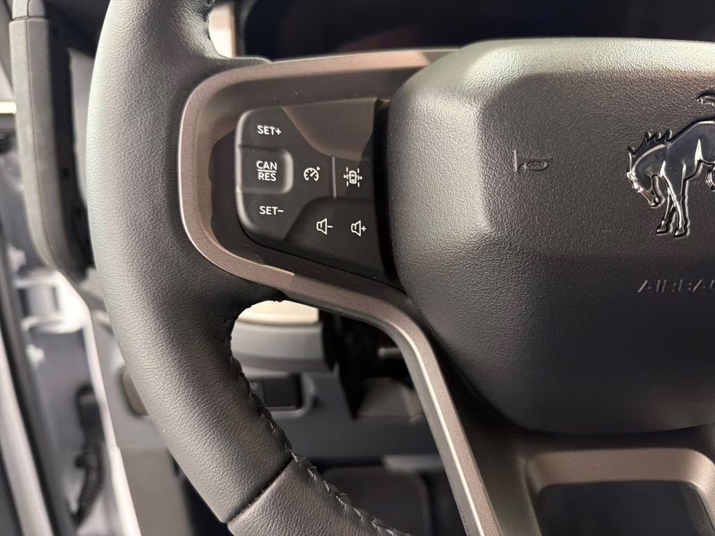 2025 OXFORD WHITE Ford Bronco Outer Banks 4X4 SUV