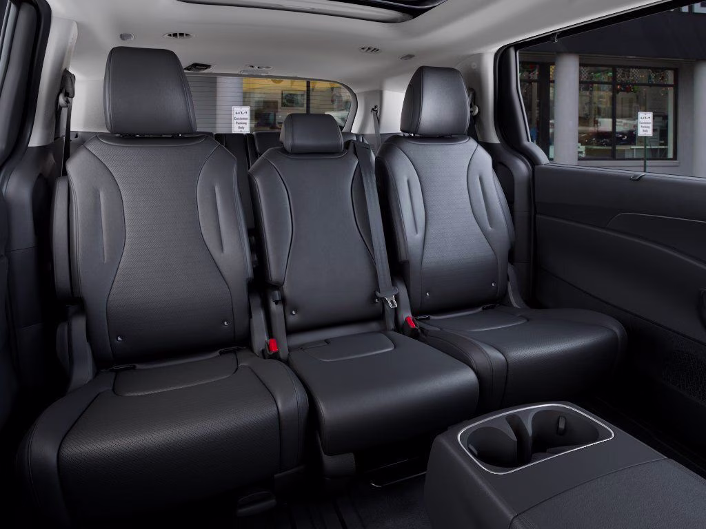 2026 Aurora Black Pearl Kia Carnival SX Prestige FWD Van