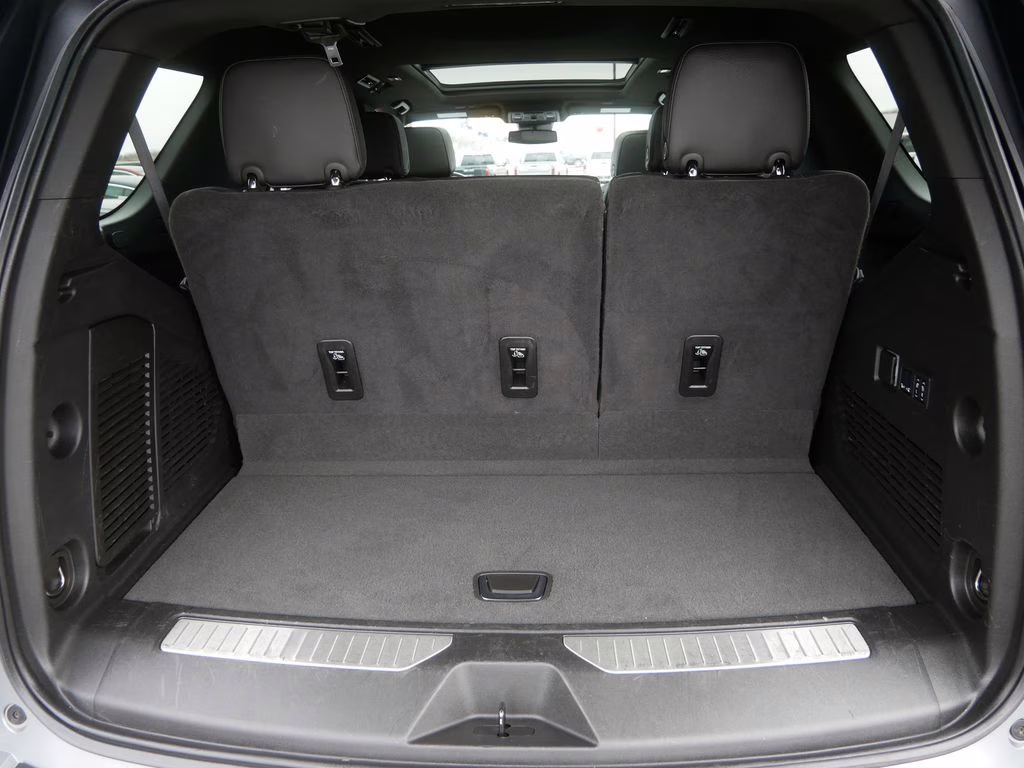 2024 Sterling Metallic GMC Yukon Denali 4X4 SUV