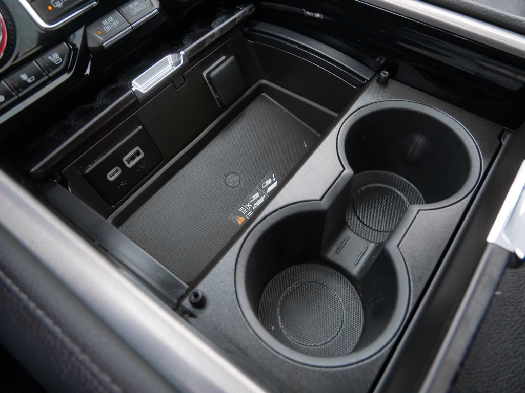 2024 Sterling Metallic GMC Yukon Denali 4X4 SUV