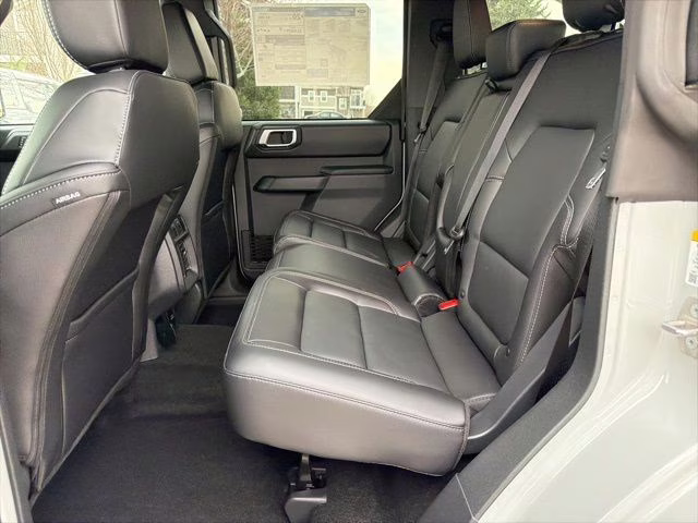 2026 Avalanche Gray Ford Bronco Outer Banks 4X4 SUV