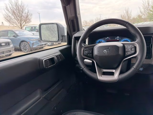 2026 Avalanche Gray Ford Bronco Outer Banks 4X4 SUV