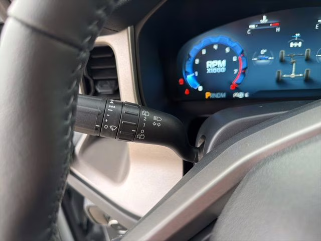 2026 Avalanche Gray Ford Bronco Outer Banks 4X4 SUV