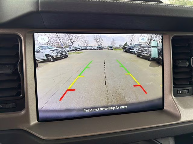 2026 Avalanche Gray Ford Bronco Outer Banks 4X4 SUV