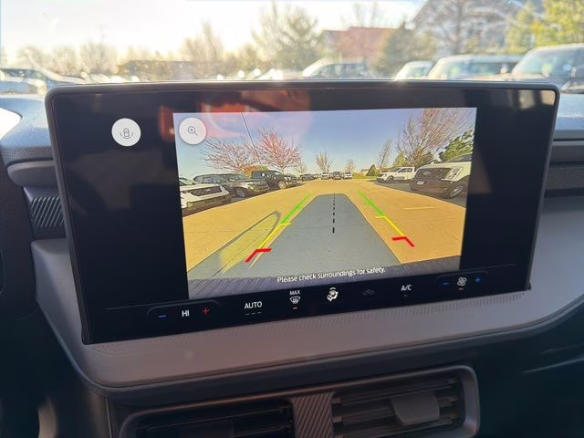 2026 Oxford White Ford Maverick XL FWD Truck