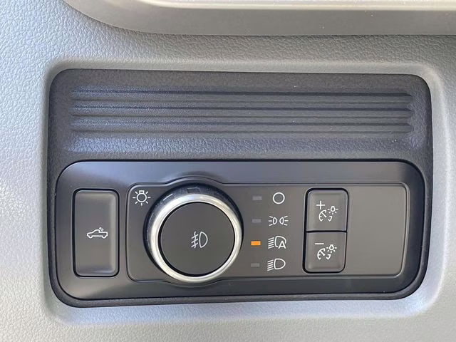 2026 Oxford White Ford Super Duty F-350 DRW XL 4X4 Truck