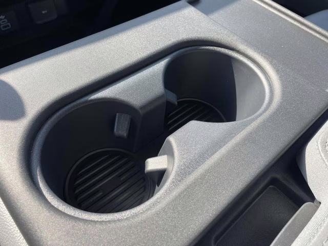 2026 Oxford White Ford Super Duty F-350 DRW XL 4X4 Truck