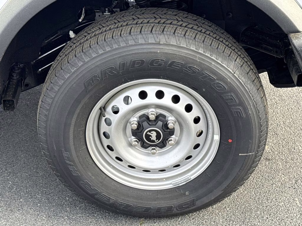 2026 Oxford White Ford Bronco Base 4X4 SUV