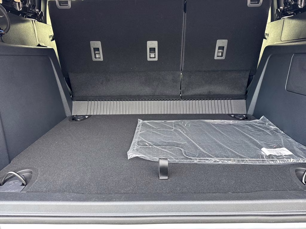 2026 Oxford White Ford Bronco Base 4X4 SUV