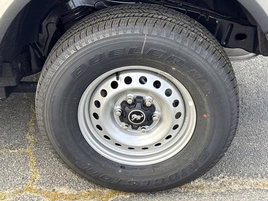 2026 Oxford White Ford Bronco Base 4X4 SUV