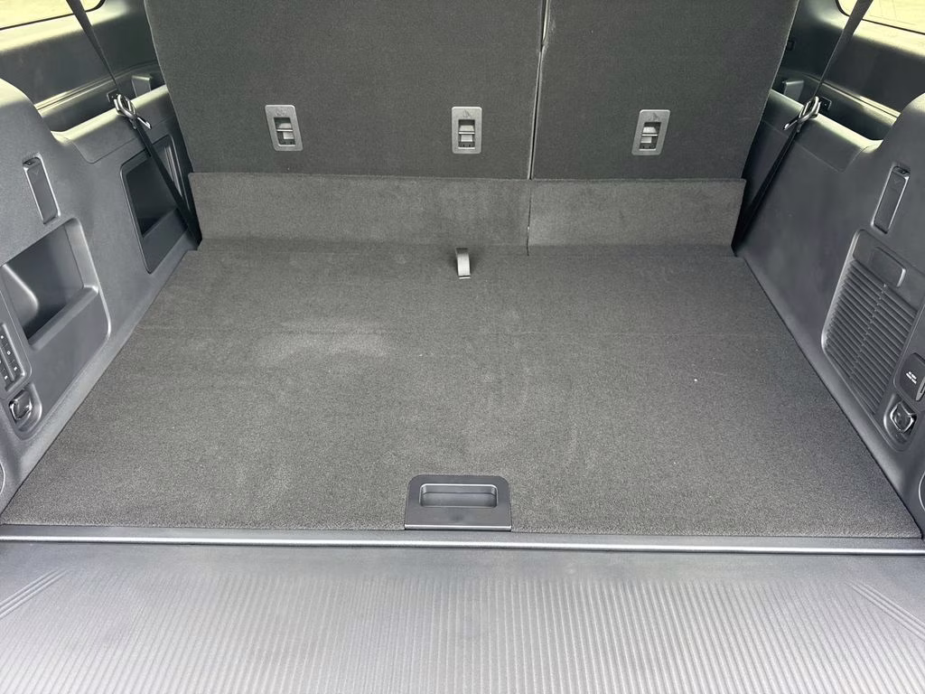 2026 Gray Metallic Ford Expedition Max Active RWD SUV