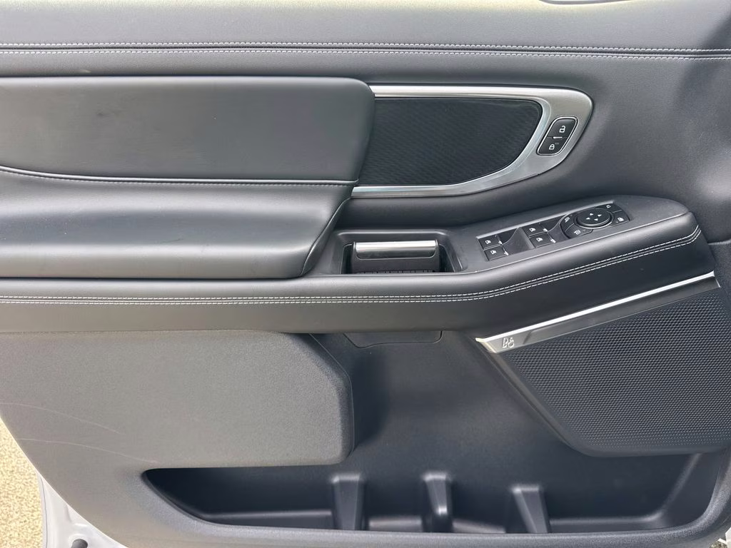 2026 Silver Metallic Ford Expedition Max Platinum 4X4 SUV