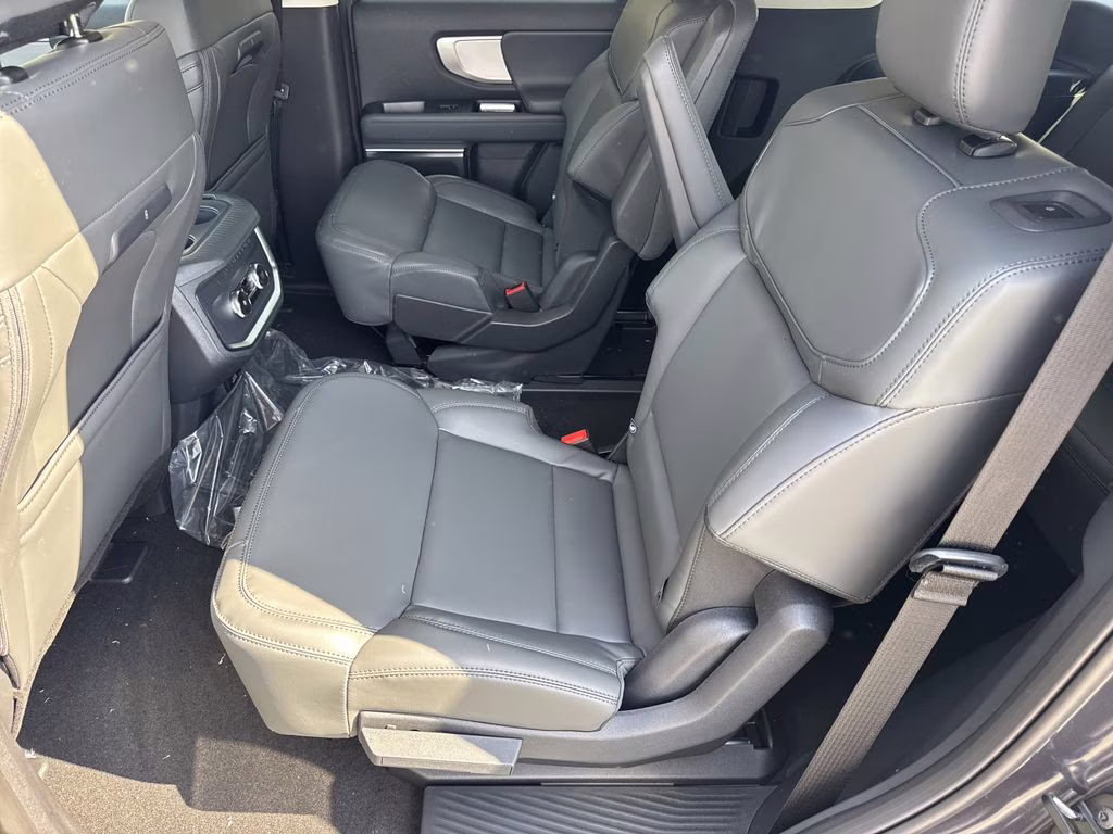 2026 Gray Metallic Ford Expedition Active RWD SUV