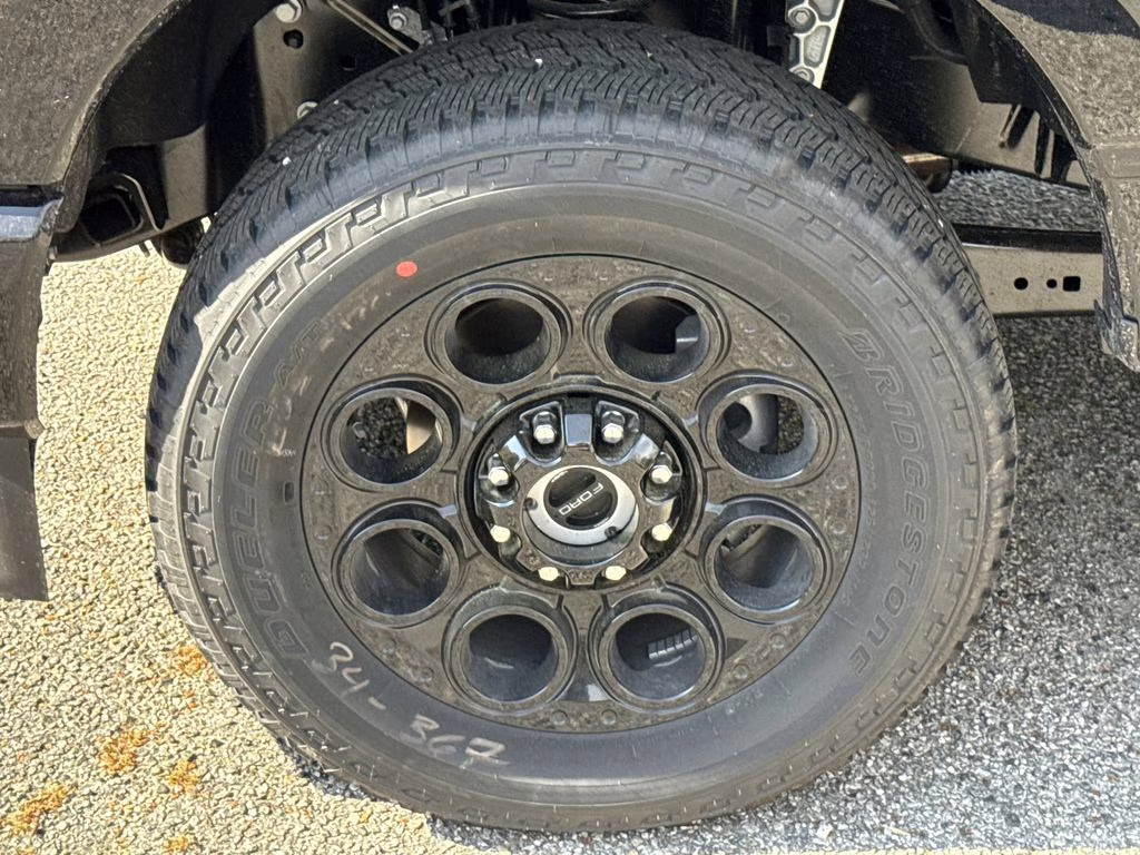 2026 Black Metallic Ford Super Duty F-250 SRW Lariat 4X4 Truck