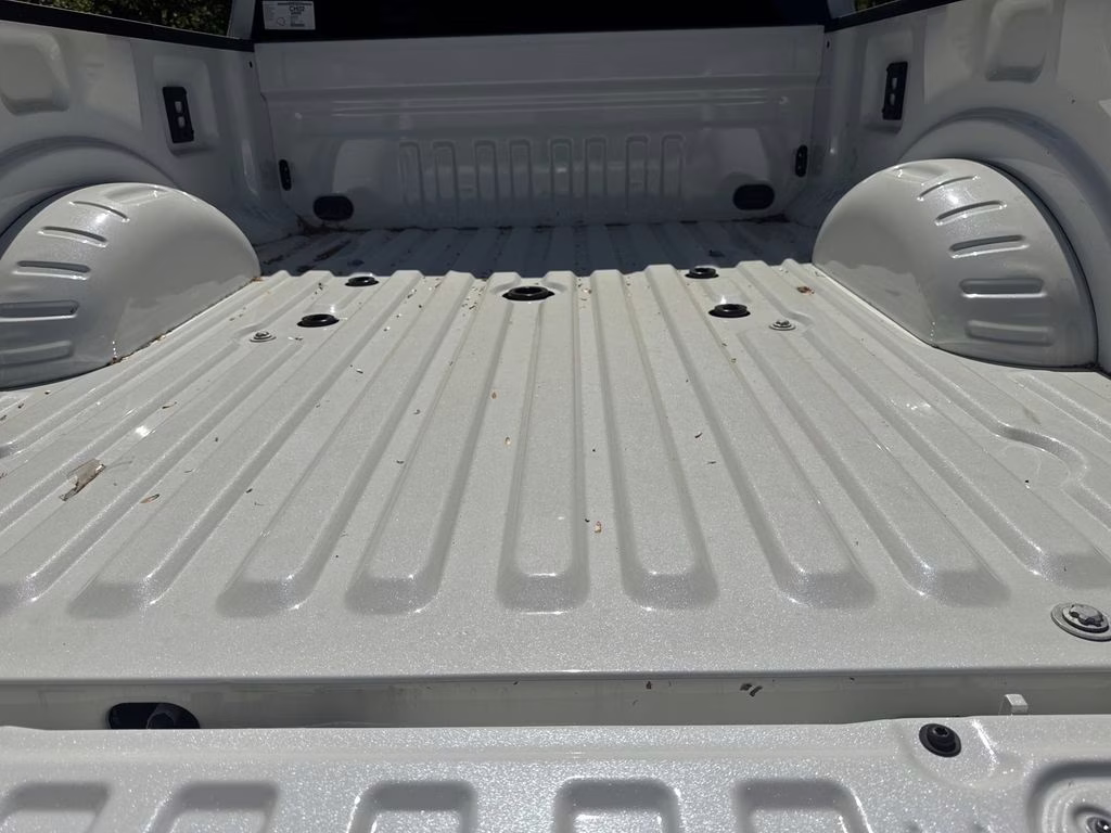 2026 White Metallic Ford Super Duty F-350 SRW Platinum 4X4 Truck