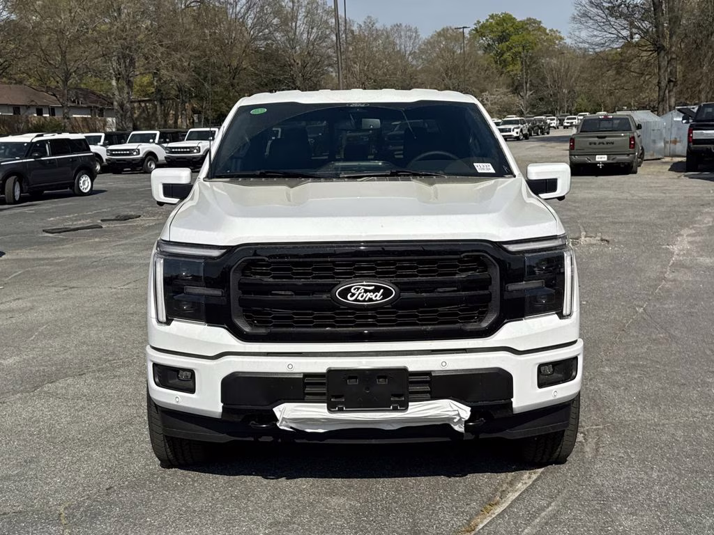 2026 Oxford White Ford F-150 Lariat 4X4 Truck