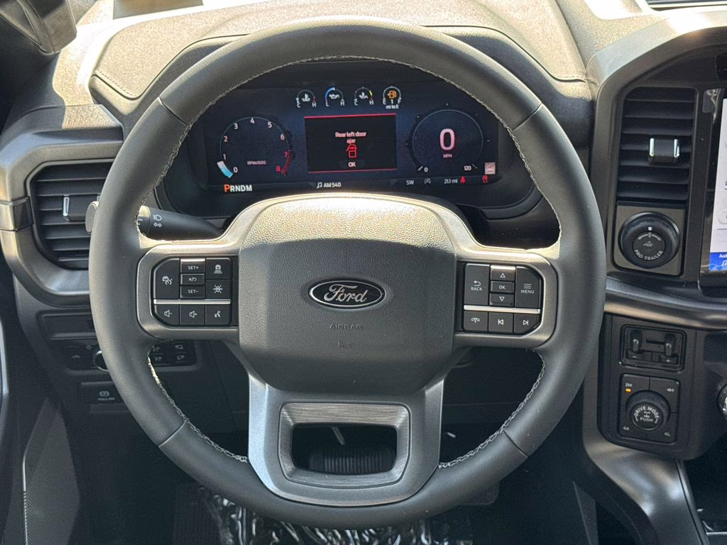 2026 Oxford White Ford F-150 Lariat 4X4 Truck