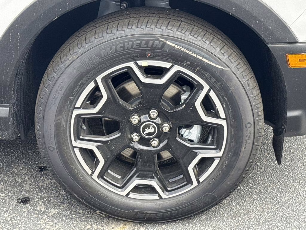 2026 Oxford White Ford Bronco Sport Outer Banks 4X4 SUV