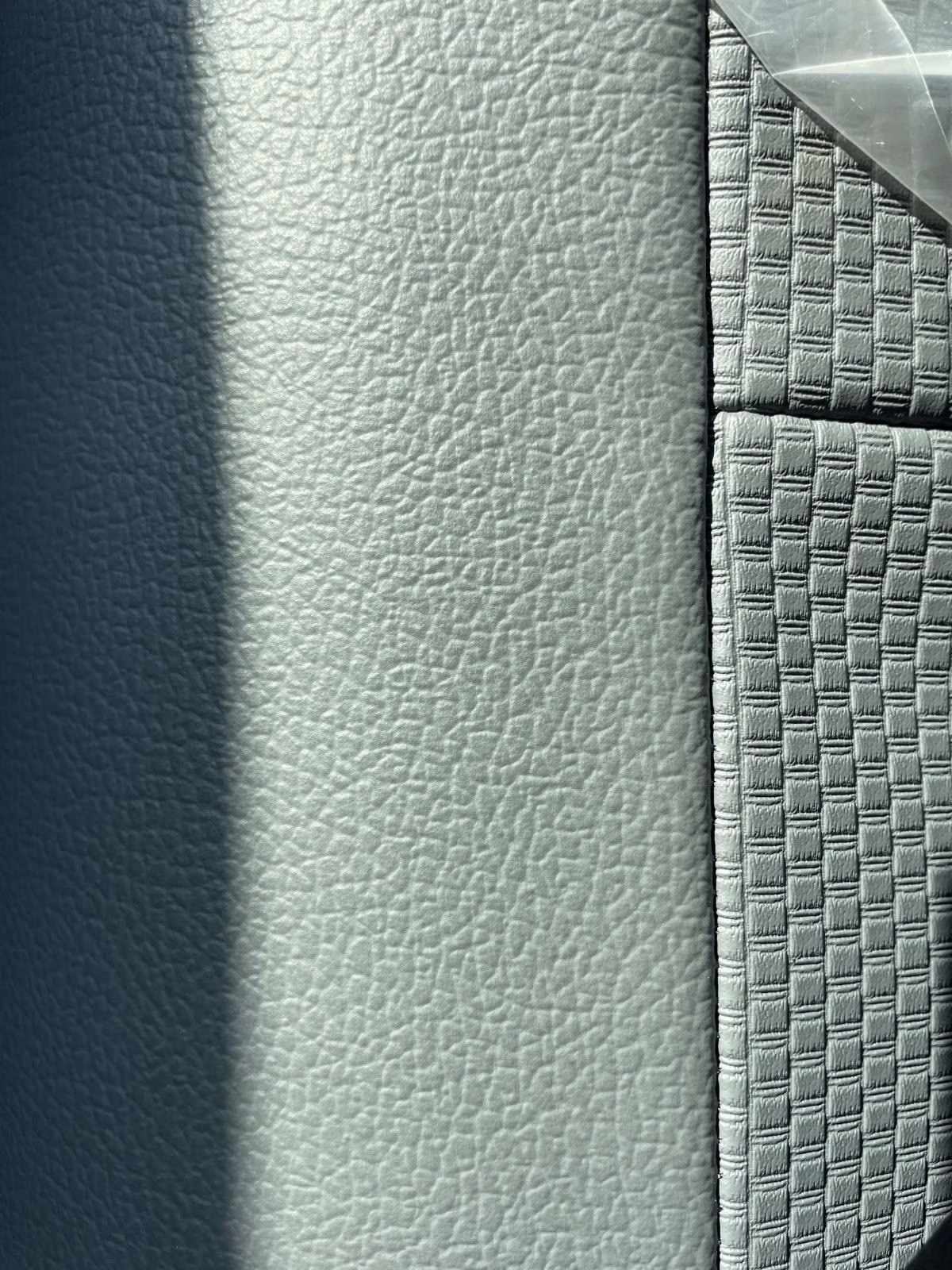 2027 Oxford White Ford F-650SD Base RWD Truck